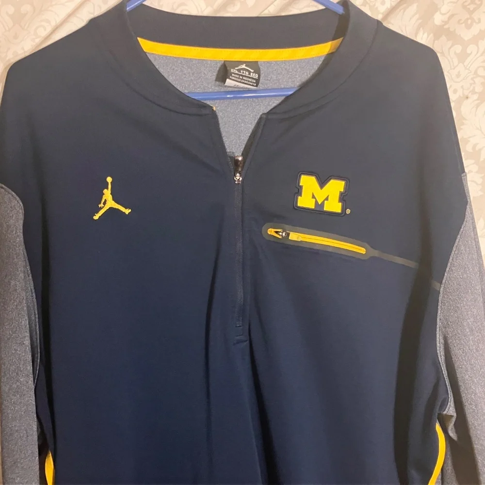 Jordan Michigan Half Zip Pullover XXL